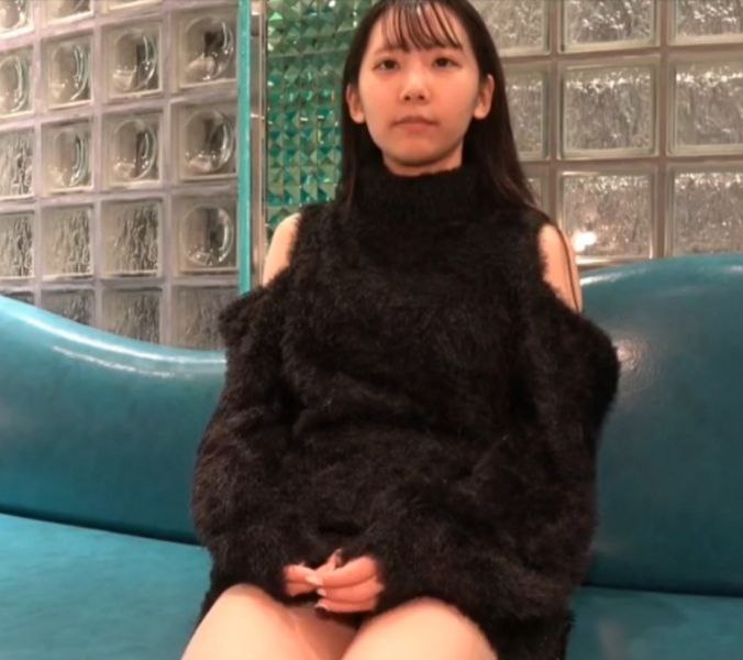 大胆超嫩的在校学妹教师自习课偷偷自拍露穴骚逼淫荡对白